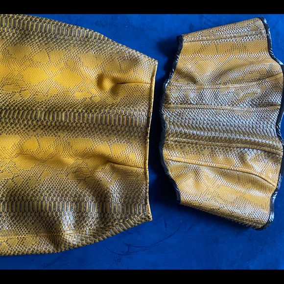 Leather set - Picture 1 of 2